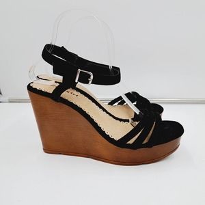 Zigi Girl Nilana 9.5 Black High Wedge platform Heel Ankle Strap Sandal